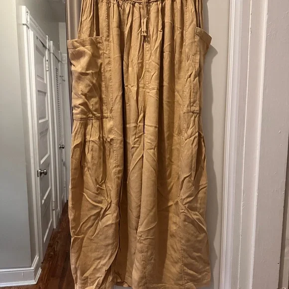 Quinn Trousers - Picture 2 of 2